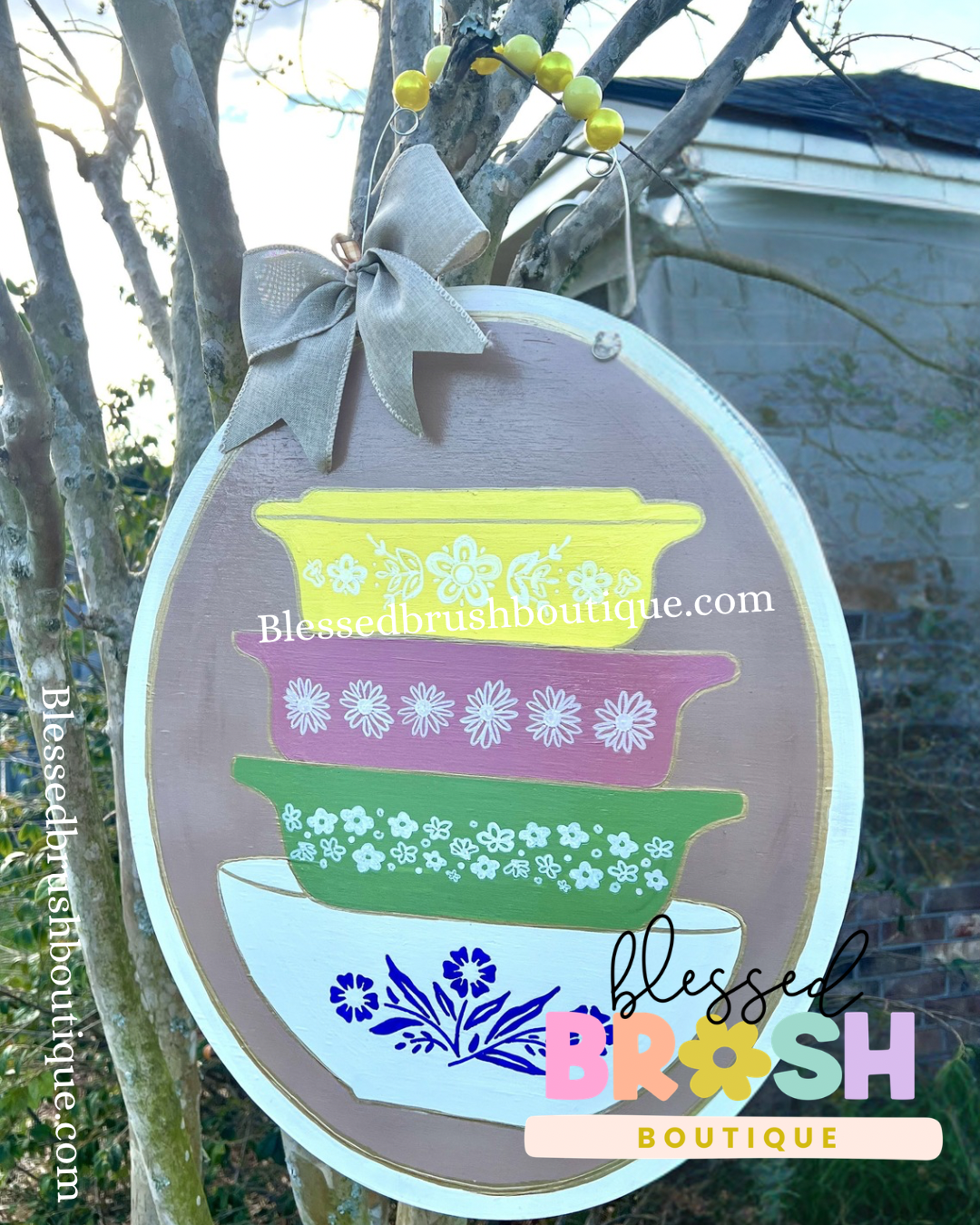 Vintage Pyrex Inspired Door Hanger | Hand-Painted
